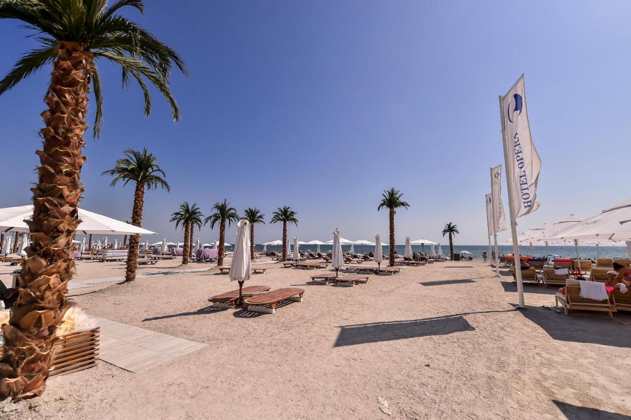 White Tower Private Apartment Beach View Mamaia Exteriör bild